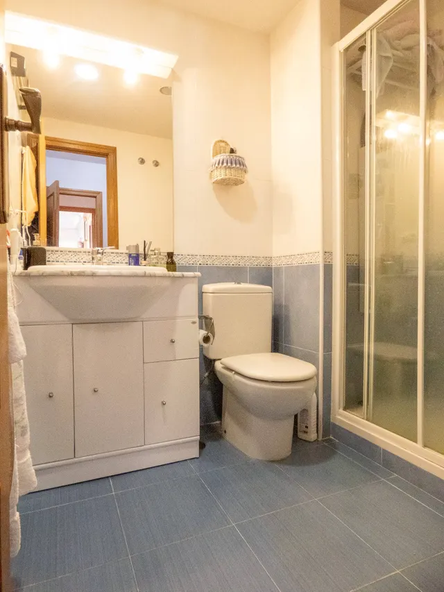 ¡Tu Refugio Exclusivo en Playa de San Juan, Alicante! 🌊🏖️ — 10