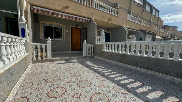 Casa 2 habitaciones 77m² en venta - Playa Flamenca — 36