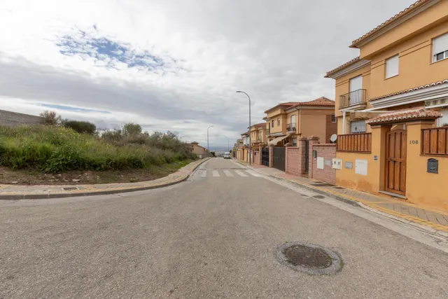 Terreno urbano de 1600 metros unifamiliar para realizar hasta 6 viviendas — 9
