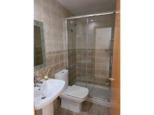 Piso en Venta 2 Dormitorios 2 Baños — 10
