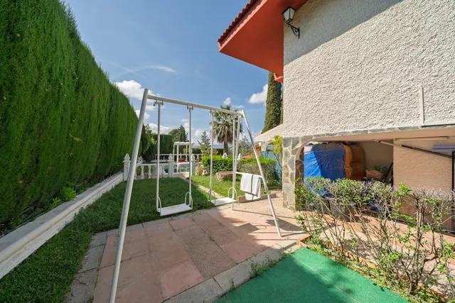 Chalet independiente en urbanizacion el puntal Padul. — 23