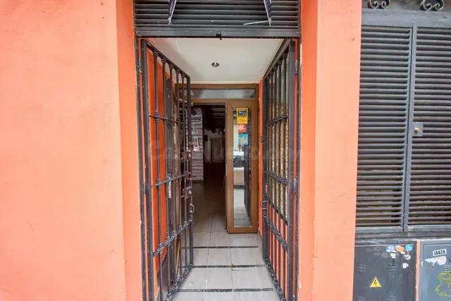 Oportunidad de bar en el corazón de Granada — 2