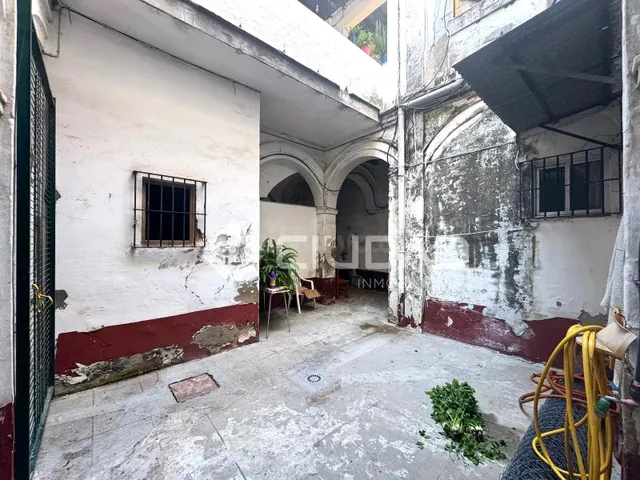 Casa de pueblo en Barrio Alto - Casco Antiguo - foto 5