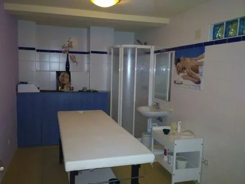 SPA EN TORRE HORADADA — 12