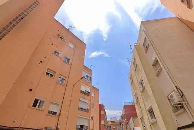 PISO DE 3 habitaciones — 13