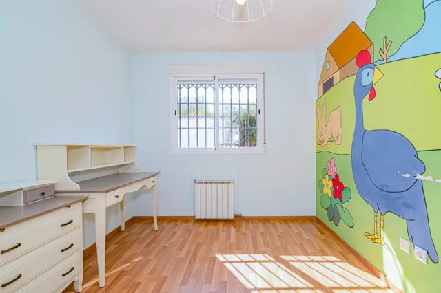 PRECIOSA CASA PAREADA EN JUN — 19
