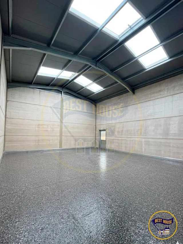 NAVE INDUSTRIAL EN VENTA EN EL SEPES — 9
