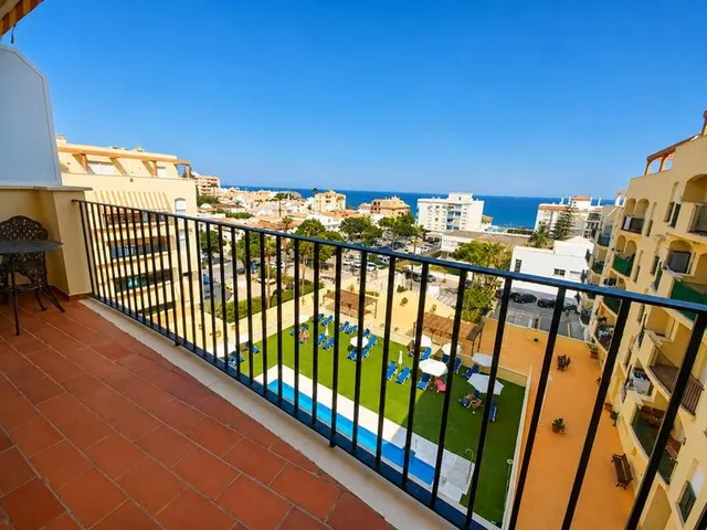 EXCLUSIVO PISO EN ALQUILER  CON VISTAS AL MAR EN SABINILLAS  LARGA TEMPORADA — 6