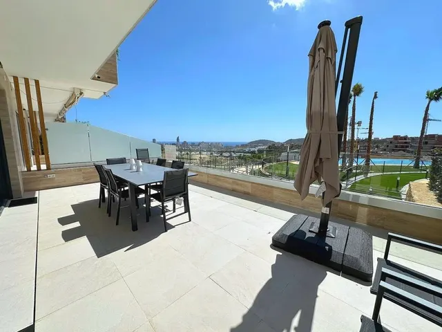 SE ALQUILA NUEVO APARTAMENTO EN FINESTRAT - foto 5