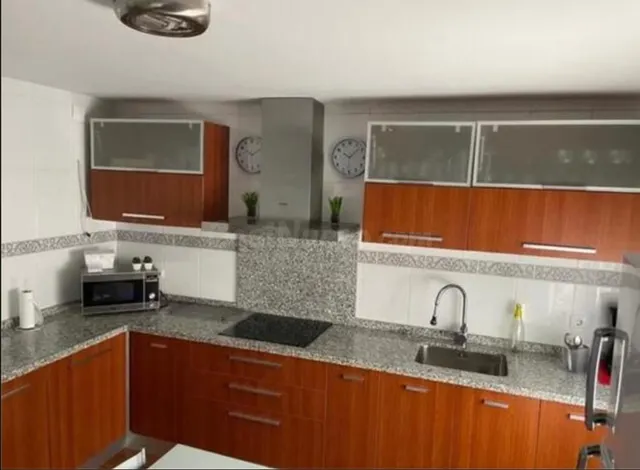 Enorme casa con piscina - foto 5