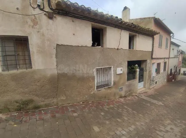 SE VENDE casa adosada OKUPA en C Olivo 8 de Bullas - foto 3