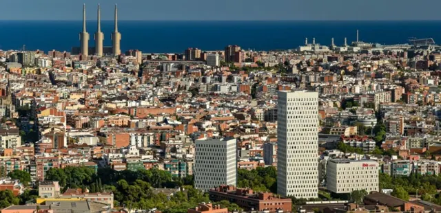 Local comercial 683m² en venta - Centre - foto 2