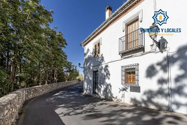Casa reformada en el Camino del Sacromonte — 39
