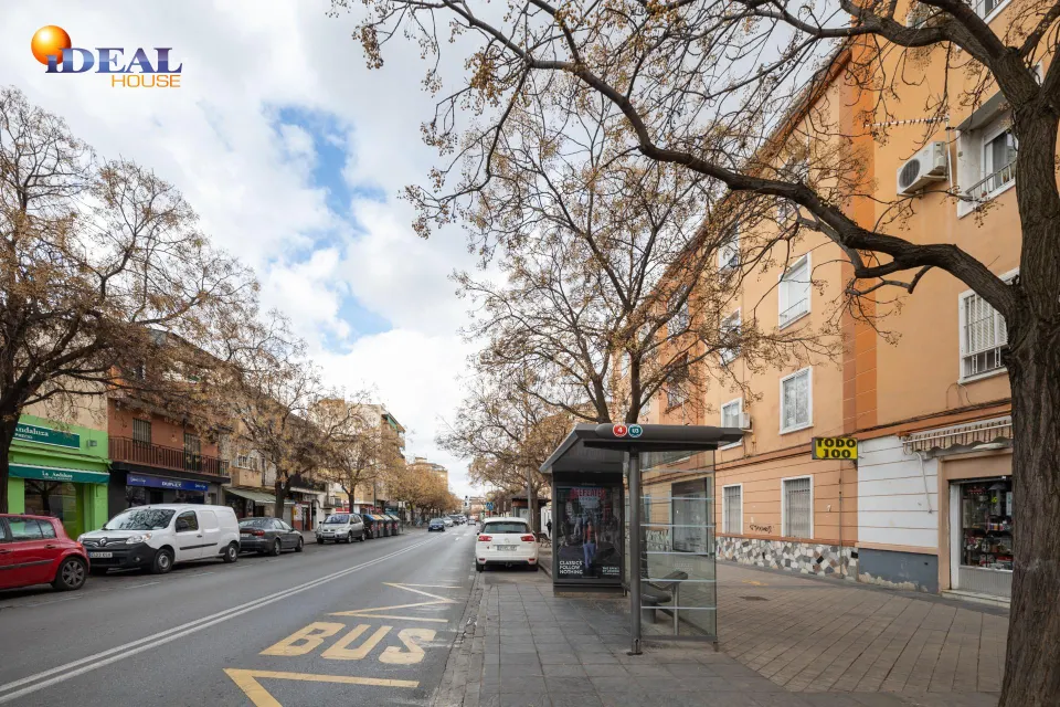 Piso reformado en zona Zaidin