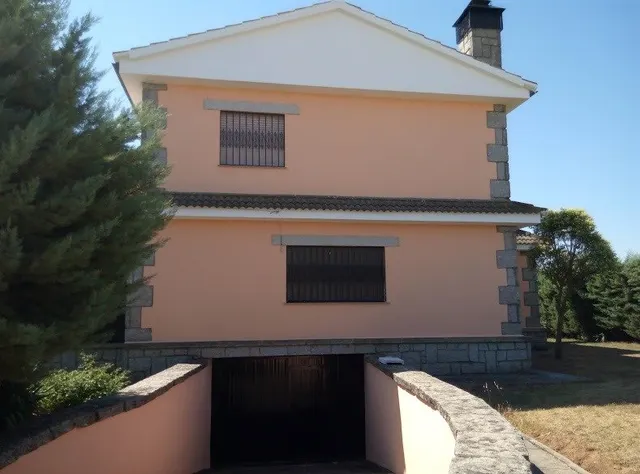 Urbis te ofrece un chalet independiente en venta en Castellanos de Villiquera, Salamanca. — 7