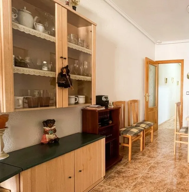 Piso en venta en Guardamar del Segura con plaza de garaje y dos terrazas — 7