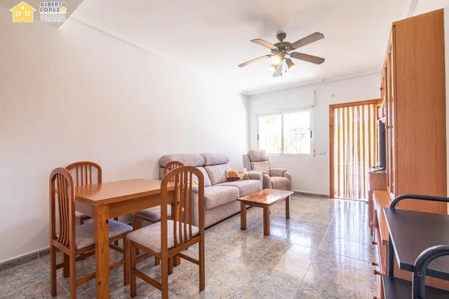 Bungalow en venta en urbanización Las Arenas 2, Arenales del Sol. — 11