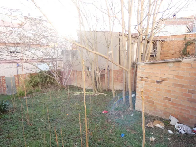 Solar urbano de 119 m² en Vilanova del Camí – Ideal para tu  - foto 3
