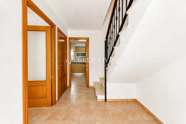 CASA PAREADA PARA DISFRUTAR DEL ESPACIO, TRANQUILIDAD Y CALIDAD DE VIDA EN SANT PERE DE RIBES — 10