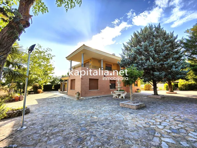 INTERESANTE CHALET A LA VENTA EN BANYERES DE MARIOLA — 3