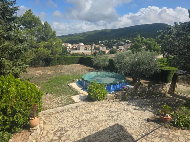 VENTA CHALET EN LA LLACUNA ZONA URB. LA PISCINA CON JARDÍN,  - foto 2