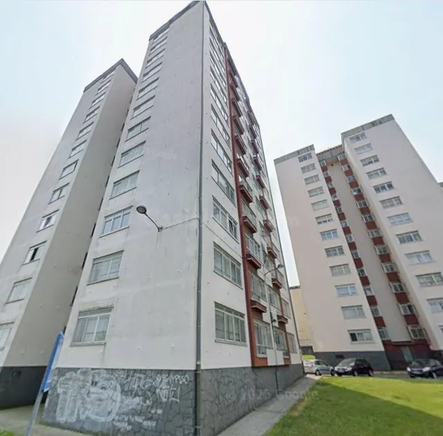 SE VENDE piso OKUPA en C Armada Española 28 de Ferrol - foto 4