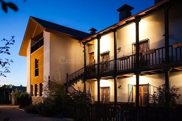 Encantador Hotel Rural en Venta en El Bierzo - foto 2