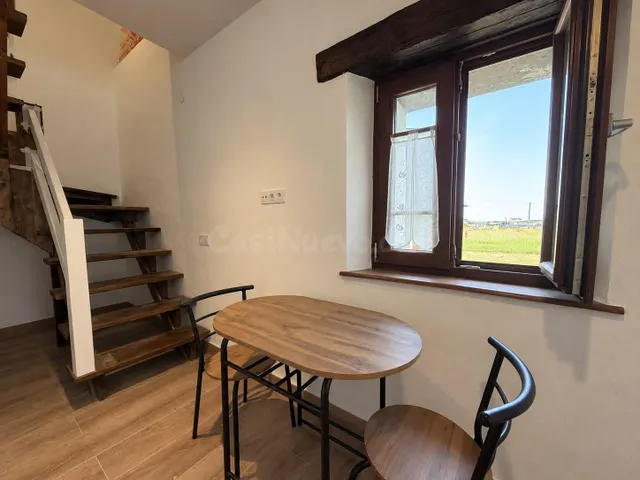 Casa para restaurar con terreno y hórreo-apartamento en A De - foto 5