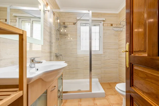 Chalet 3 habitaciones 253m² en venta - Costa del Sol — 24