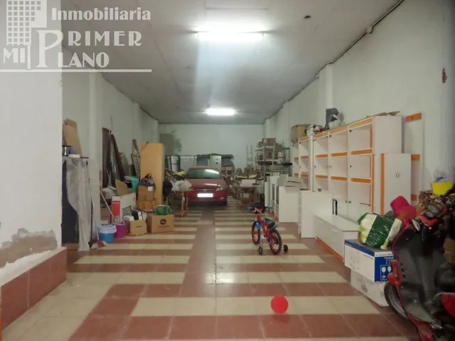 VIVIENDA EN UNA DE LAS PRINCIPALES CALLES DE TOMELLOSO — 9