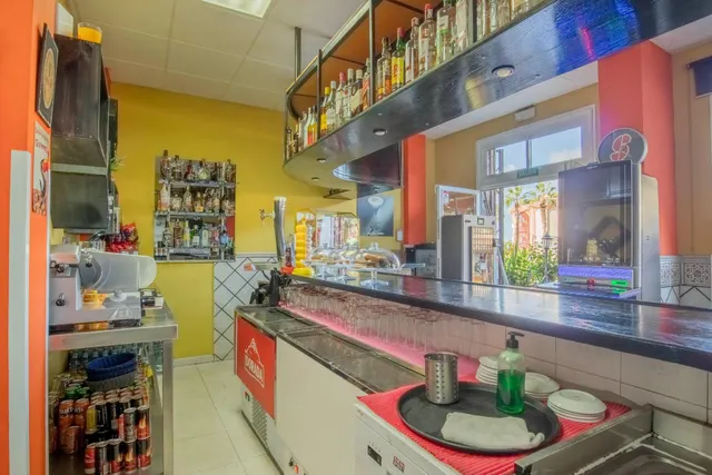 VENTA DE LOCAL MAS TRASPASO CAFETERIA PUERTO DE LA CRUZ — 7