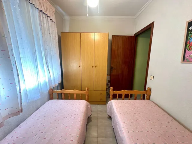Fantástico dúplex de dos habitaciones con jardín, patio y excelente ubicación en Los Alcázares — 36
