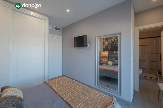 Ático dúplex con piscina en Maracena — 29
