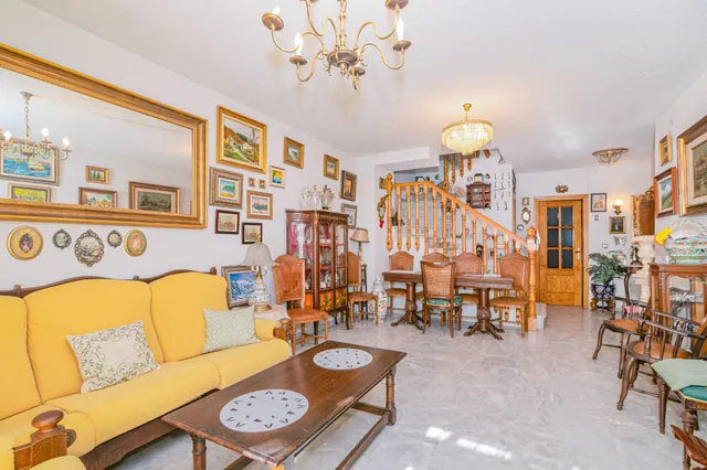 Casa independiente — 6