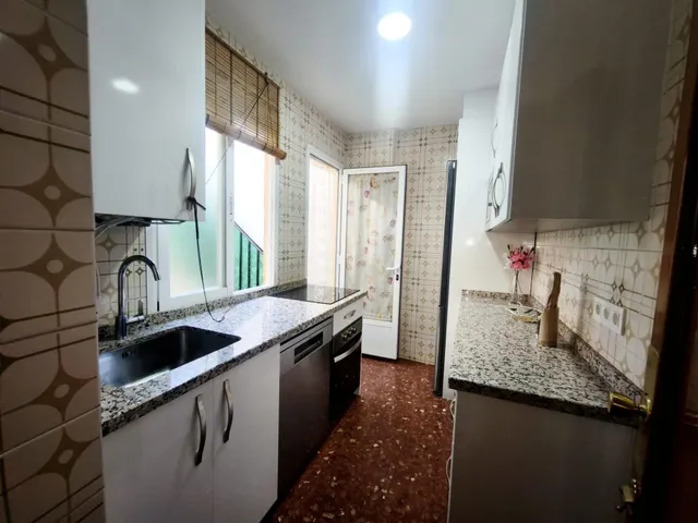 ¡¡¡¡ÁTICO CON 118 M2 DE TERRAZA JUNTO A LA PARADA DEL METRO!!!! — 22