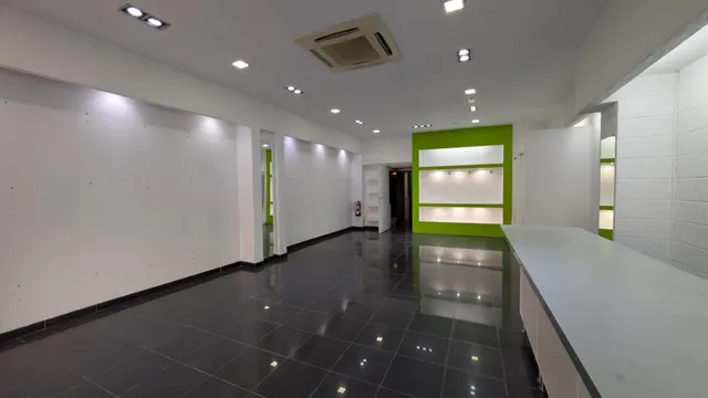 ¡GRAN LOCAL COMERCIAL EN ALQUILER, ELCHE, JUNTO A HIPERBER Y REINA VICTORIA, 150 M2, ASEO Y CRISTALERA A LA CALLE! — 12