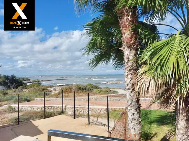 ESTUPENDA VIVIENDA  CON ESTUPENDAS VISTAS AL MAR — 25