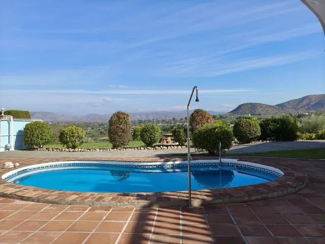 Encantadora Finca con Afo y vistas panoramicas de Alhaurin e - foto 2