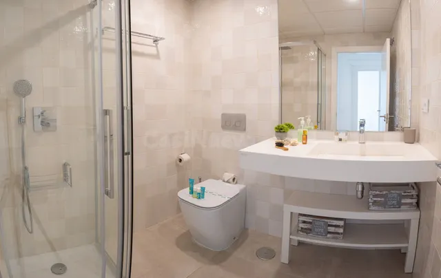 Complejo Turístico 5 habitaciones 360m² en venta - Centro — 3
