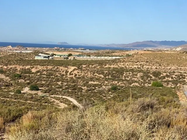 Terreno con vistas  panorámicas al mar — 13