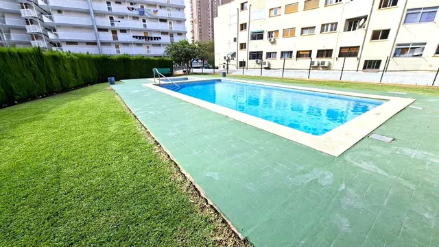 APARTAMENTO MUY CERCA DE LA PLAYA — 28