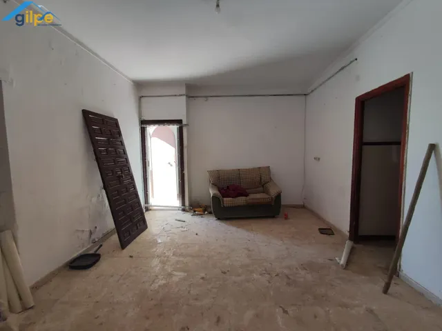 PLANTA BAJA, 3 DORMITORIOS Y 1 BAÑO - foto 3