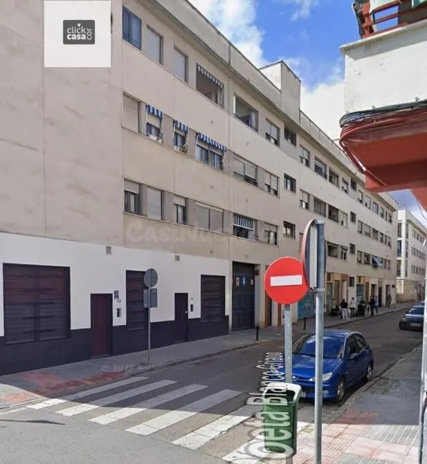 Oportunidad de Inversión: Local Comercial junto a Avenida Ca - foto 2