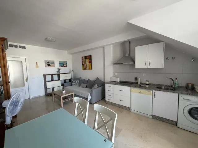 Apartamento -adosado con garaje y trastero, con vistas al mar!!! — 7