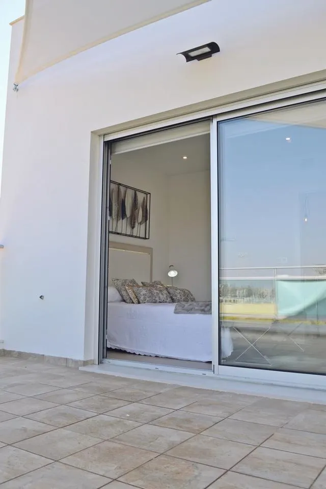 Complejo de lujo de 22 nuevas villas independientes en Los Alcázares — 21