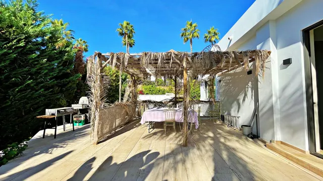 Chalet 5 habitaciones 639m² en venta - Costa del Sol — 34