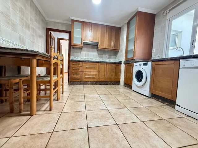 SE VENDE PISO REFORMADO EN SANTA POLA-ZONA CASTILLO - foto 3