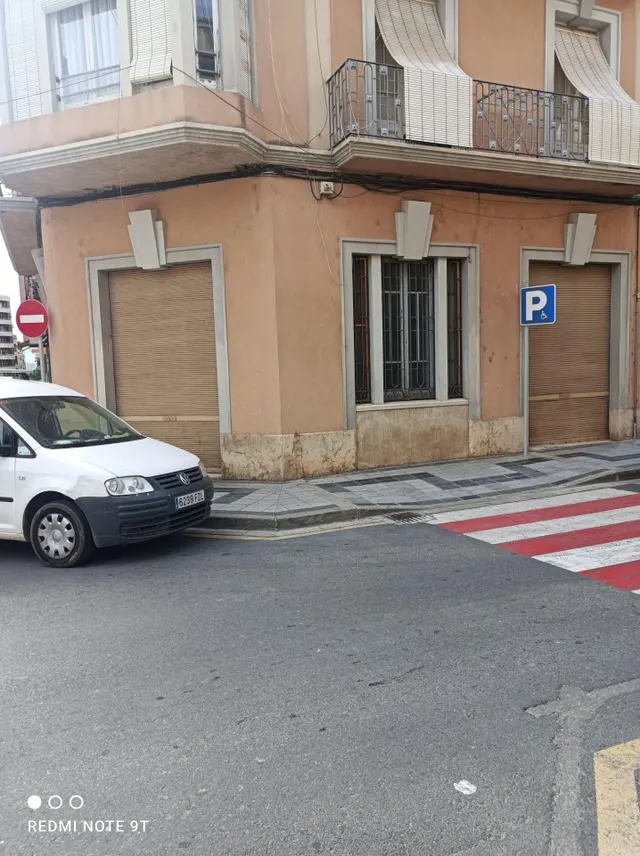 LOCAL COMERCIAL EN VENTA EN EL CENTRO DE TORTOSA — 4