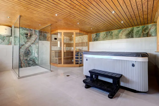 Chalet 4 habitaciones 455m² en venta - Costa Del Sol — 34