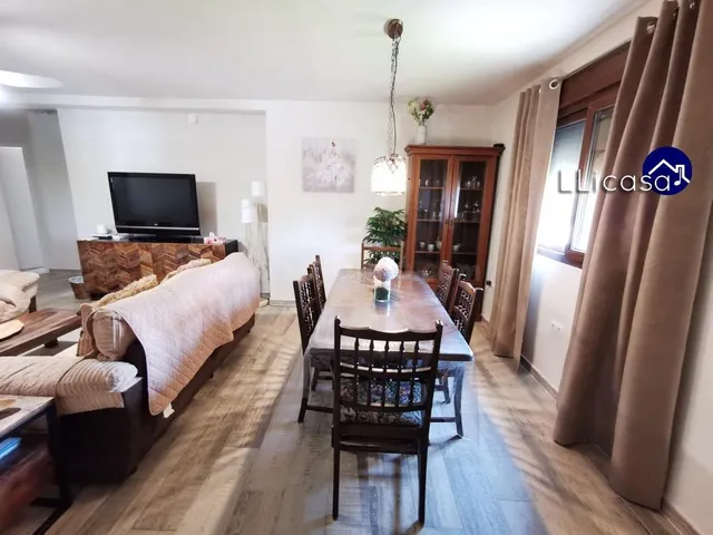 Chalet independiente en venta en urbanización de Llíria — 5